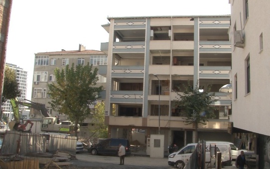 Maltepe’de 5 kişinin öldüğü çökme sonrası Güngören’de yıkılan binalar yapılmıyor
