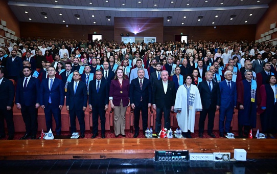 Şentop: Türkiye bölgede ve dünyada oyun kuran önemli bir aktör