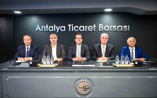 Erdoğan Ekinci, Antalya Ticaret Borsası Meclis Başkanlığına oybirliğiyle seçildi