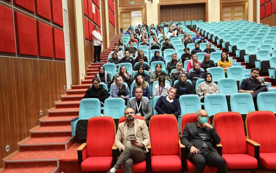 Fırat Üniversitesi Hastanesi'nde artrit etkinliğinde erken tanının önemi anlatıldı