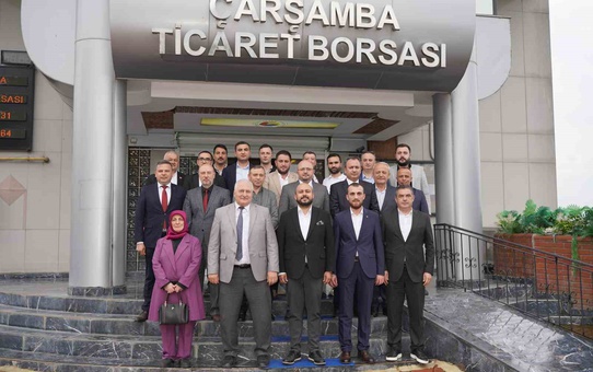 Samsun Çarşamba'da daire amirleri Ticaret Borsası Başkanı Yılmaz'a hayırlı olsun dedi