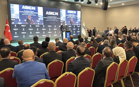 Okumuş Samsun'da yerli aşıda son aşamayı ve Sağlık Market çağrısını duyurdu