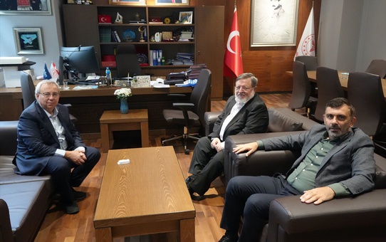 NKÜ İlahiyat Fakültesi öğretim üyeleri Başhekim Tabakoğlu'yla iş birliğini görüştü
