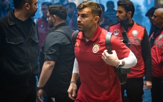Gençlerbirliği maçı için Ankara'ya gelen Galatasaray, Eryaman'da 16.00'da oynayacak
