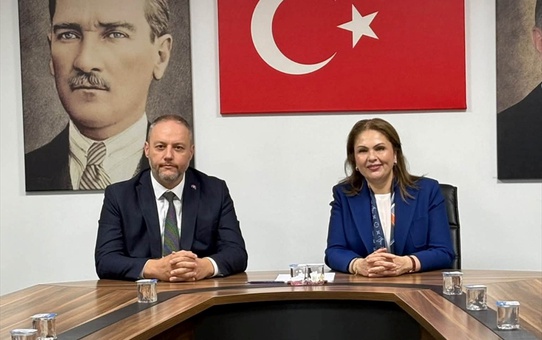 MHP Edirne İl Başkanı Biçer, AK Parti İl Başkanlığında İba ile gündemi değerlendirdi