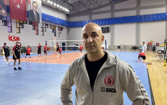 Sungurlu Belediyespor, SMS Grup Efeler Ligi'nde ilk 8 hedefiyle hazırlanıyor