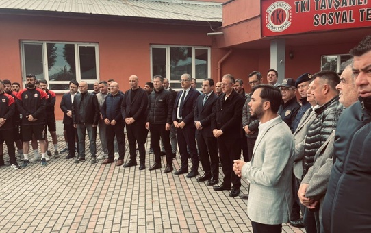 PGL ekibi TKİ Tavşanlı Linyitspor yeni sezonu Tunçbilek'te dualarla açtı
