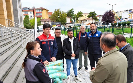 Sinop Durağan'da balıkçılara Altınkaya Baraj Gölü'nde uzatma ağı desteği sağlandı