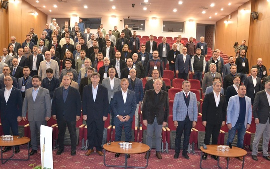Uğur Bayil, TOÇ Bir-Sen Manisa Şubesinde 900'ü aşan üyeyle yeniden başkan seçildi