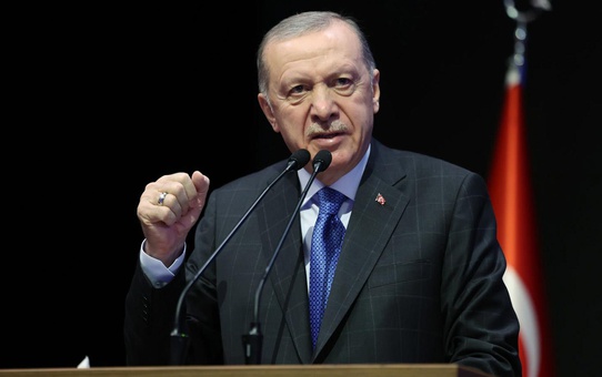 Cumhurbaşkanı Erdoğan'dan programa damga vuran sözler: Pençelerimizi sökmeye çalışacaklar