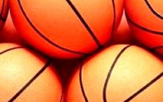 Efes Pilsen: 83 Banvit: 61
