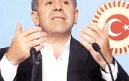 AKP'ye Son İki Ayda Dört Vukuat 'Dokundu'