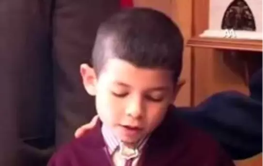 Türkiye Bu Çocuğu Alkışlıyor