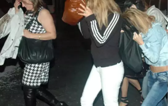 Aksaray'da Fuhuş Operasyonu: 25 Gözaltı