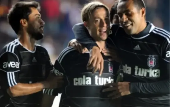 Ali Sami Yen'i 'Kartal' Kapattı!