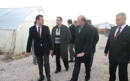 Başkan Selmanoğlu Seralarımız Bölgenin Lokomotifi
