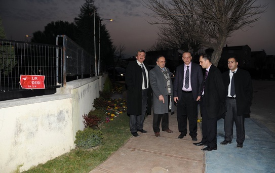 Güzelyurt Mahallesi’nde Renkli Kaldırım Uygulaması