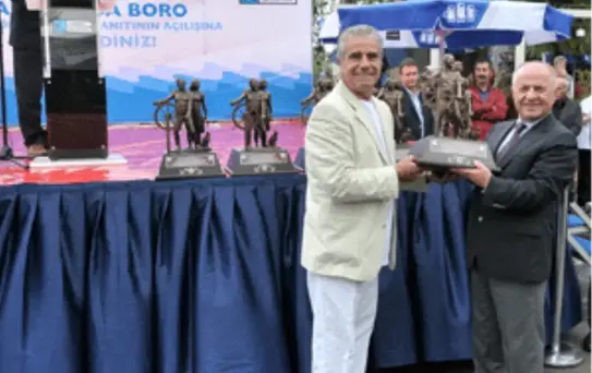 Kadıköy’e Amatör Denizciler Anıtı