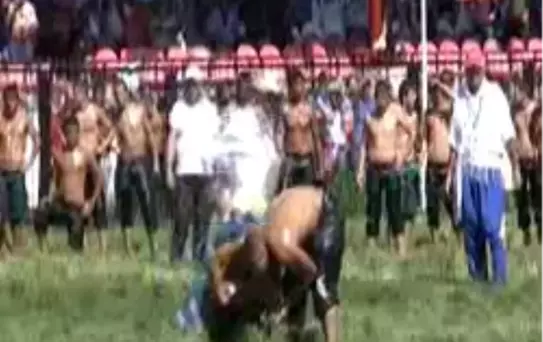 Son 2 Yılın Başpehlivanı Olan Mehmet Yeşilyeşil, İkinci Turda Elendi