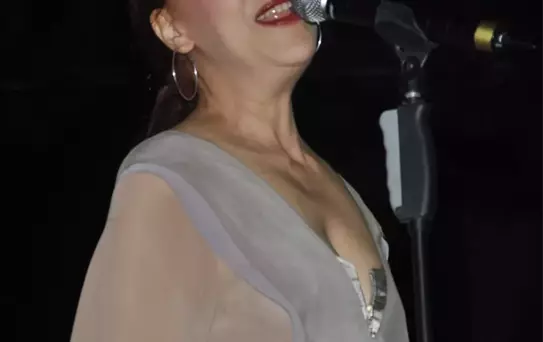 Leman Sam Barış İçin Söyledi