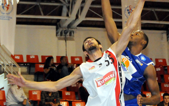Bandırma Kırmızı-Antalya Büyükşehirspor: 85-83