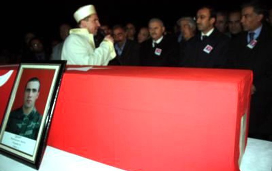 Ağrı, Şehidini Son Yolculuğuna Gözyaşlarıyla Uğurladı