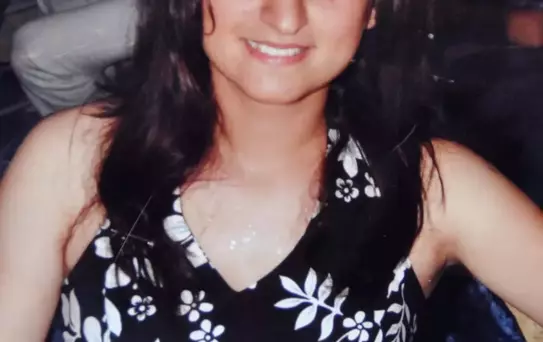 Aylin Öğretmen, Duvakla Uğurlandı