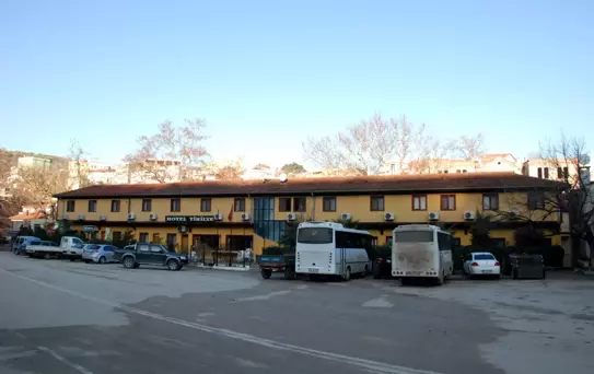Trilye Oteli Belediyeye Devredildi