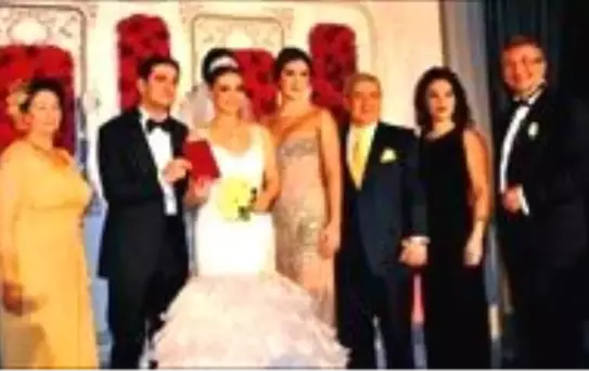 Gürsoy Çırağan'da Kızını Evlendirdi!