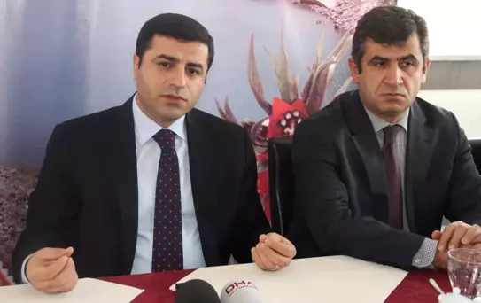 BDP Genel Başkanı Demirtaş Hakkari'de