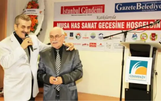 Gazeteciler Sanatçı Meslektaşına Destek Verdi