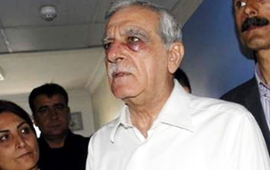 Ahmet Türk'e Polis Yumruğu İddiası