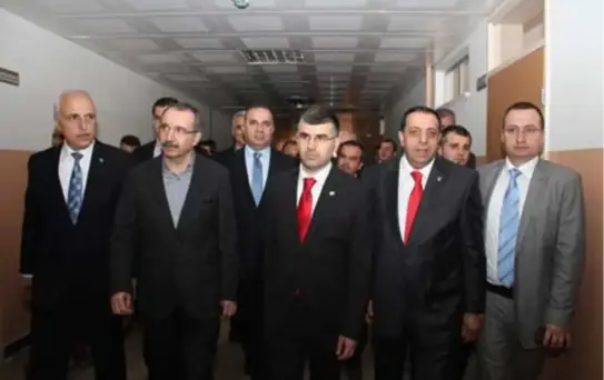 Bakan Ömer Dinçer Sultanbeyli'de