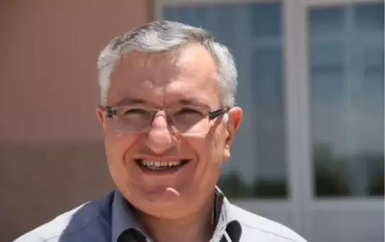 ''Naat Nehri Kuruyor mu?''