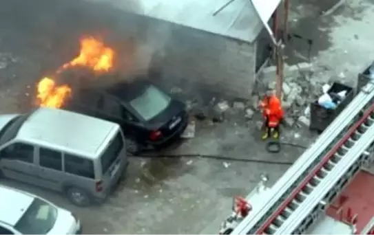Park Ettiği Otomobilini Dönüşte Yanarken Gördü