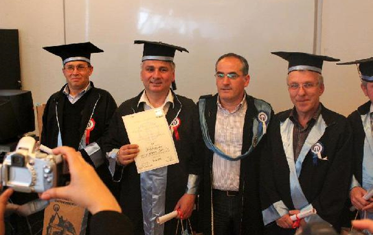 30 Yıl Sonra Gelen Diploma Sevinci