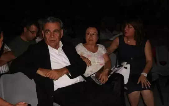 'İsim Şehir Hayvan' İlk Kez İzmir'de İzleyiciyle Buluştu