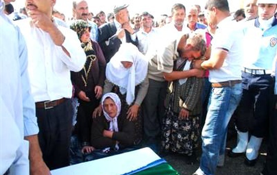 Van'da Bir Polisin Şehit Edilmesi