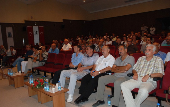 Didim'de 'Eğitimin Toplumsal Barışa Etkisi' Paneli