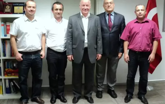 Fransız Temsilciler, İzmir Üniversitesi'ni Ziyaret Etti