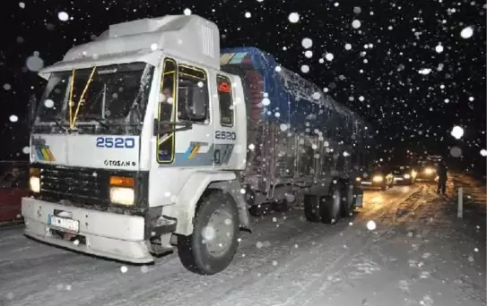 Elazığ-Bingöl Yolu Ulaşıma Kapandı
