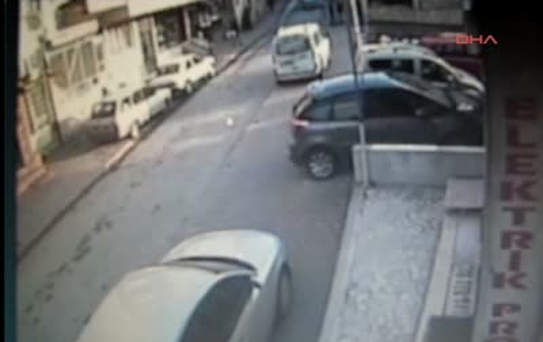 Bartın Freni Patlayan Minibüs Güvenlik Kameralarına Takıldı