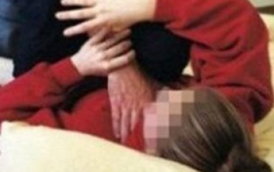 Erciş'te Bir Kadın Eşi Tarafından Öldürüldü