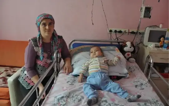 İki Bebeğe Can Aşısı