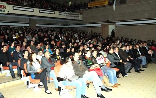 Şanlıurfa'da Eğitim-Sen Kuruluş Yıl Dönümünü Kutladı