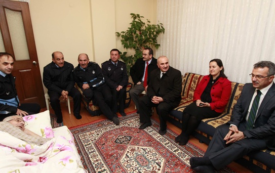 Başkan Köşker'den Eski Personele Vefa Ziyareti
