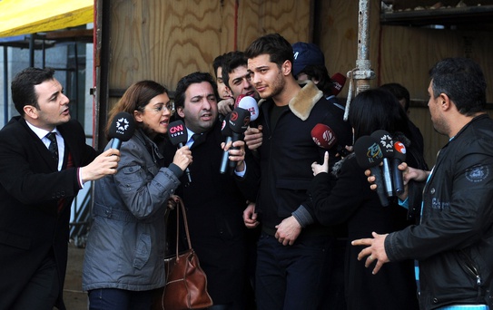 Cenk Eren ve Camal Hünal Serbest