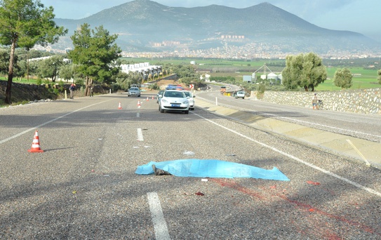 Kendi Kullandığı Kamyonun Altında Kalarak Öldü