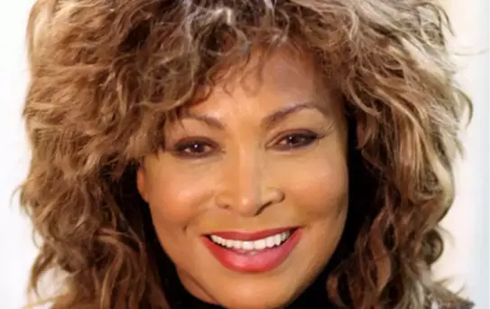 Tina Turner İsviçre Vatandaşı Oluyor
