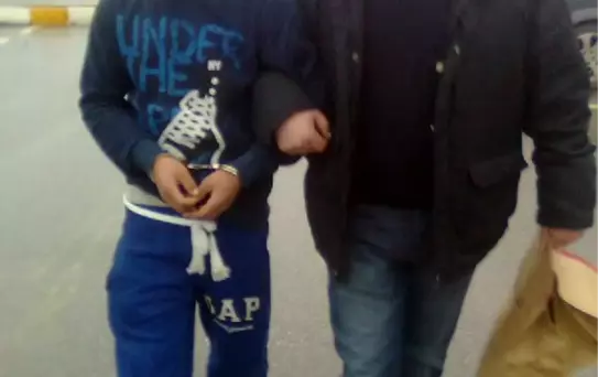Cezaevinden İzinli Çıktı, Hırsızlıktan Tutuklandı